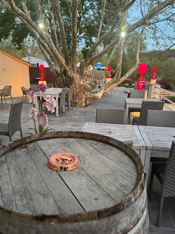 Hotel Aurelia Les Arcs-sur-Argens Bagian luar foto