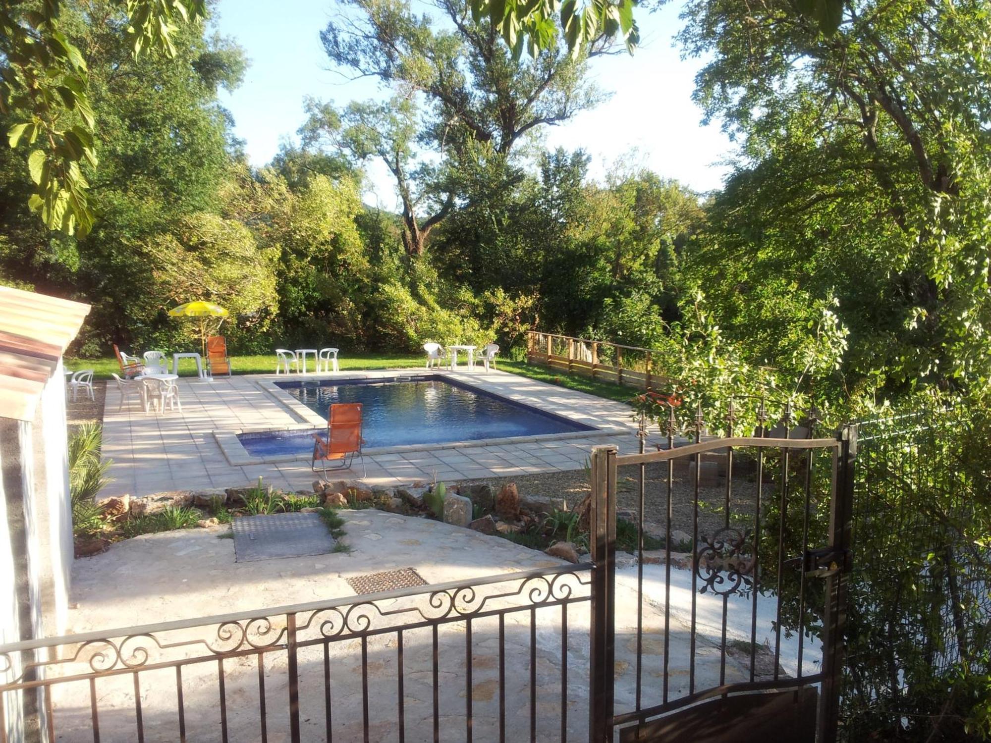 Hotel Aurelia Les Arcs-sur-Argens Bagian luar foto