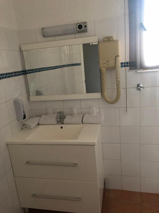 Hotel Aurelia Les Arcs-sur-Argens Bagian luar foto